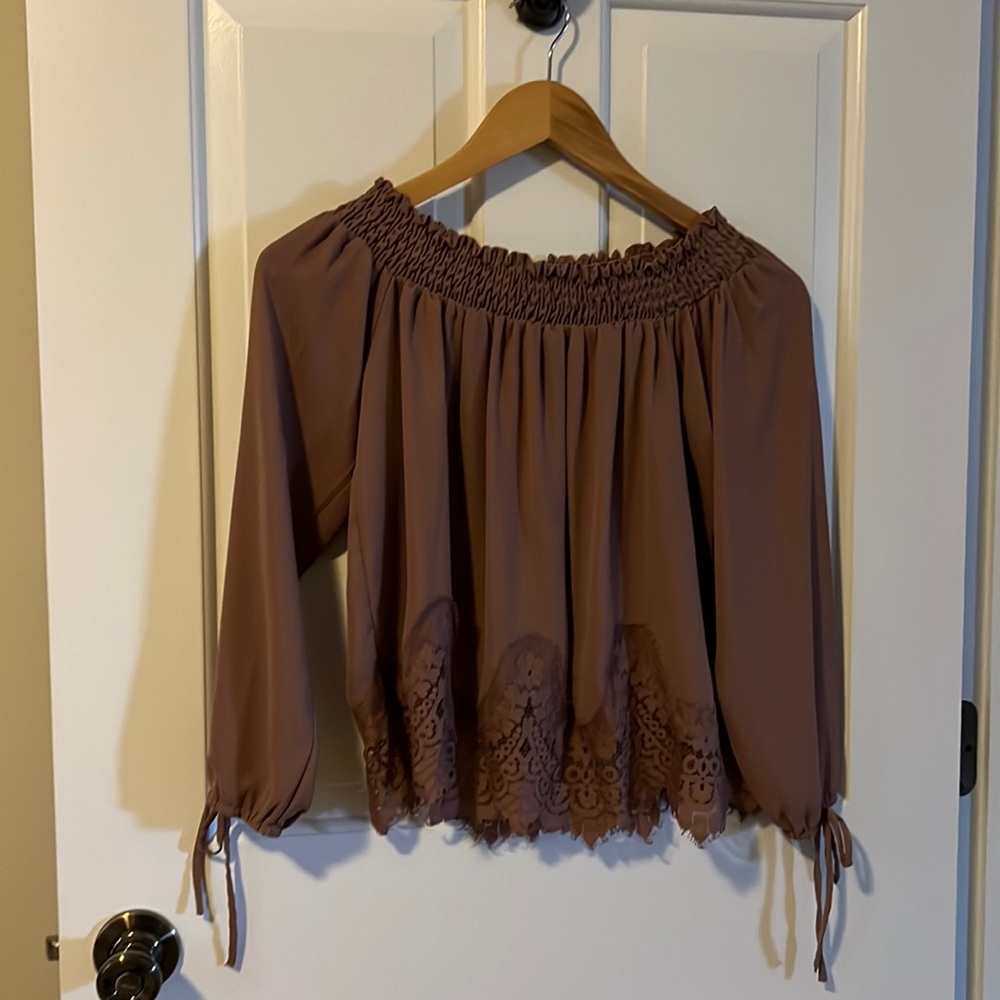 Rose off the shoulder top with lace detail